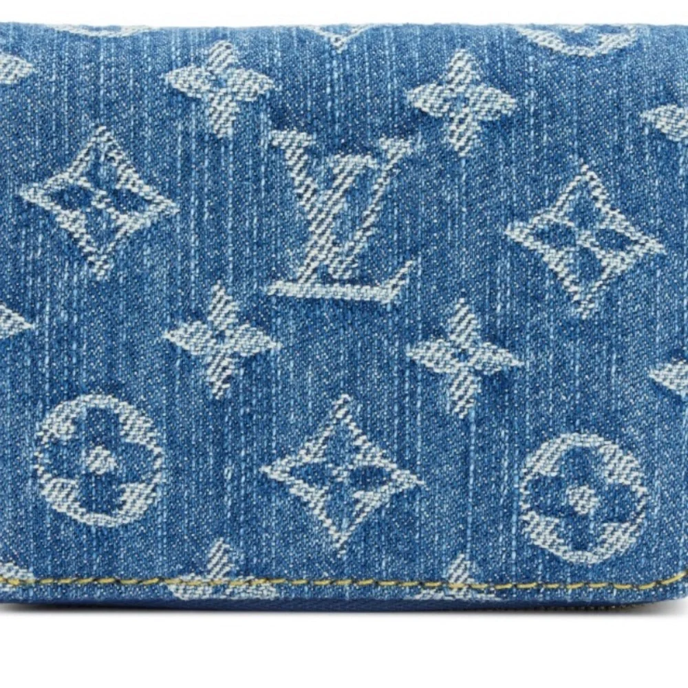 Blue Monogram Denim Remix Wallet Gold Hardware, card slots. Ref#lv20ppf